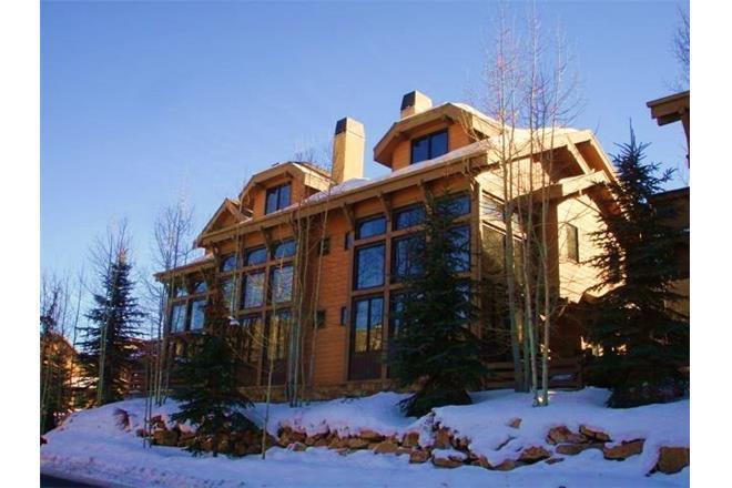 Portico Villa Park City Exterior photo
